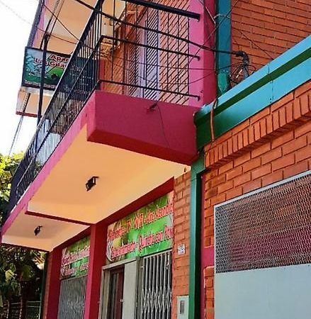 Apart Hotel Las Guayabas ปูแอร์โตอีกวาซู ภายนอก รูปภาพ