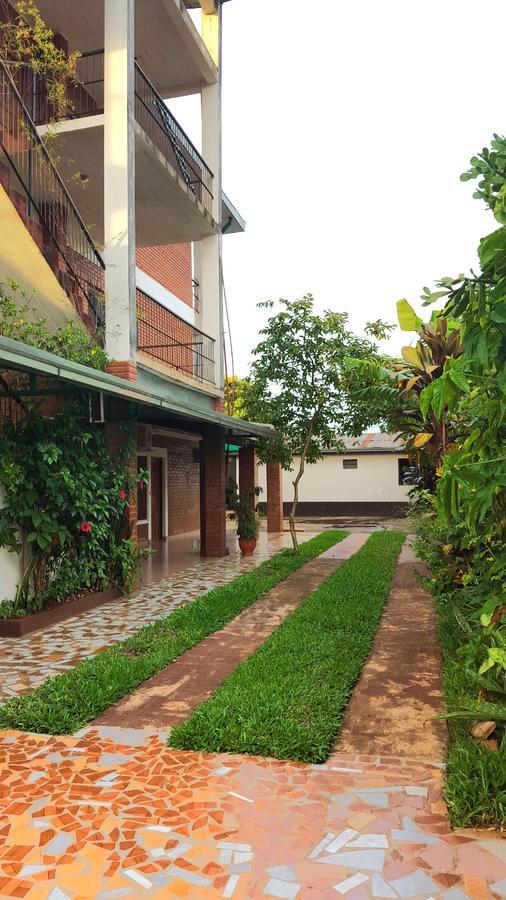 Apart Hotel Las Guayabas ปูแอร์โตอีกวาซู ภายนอก รูปภาพ